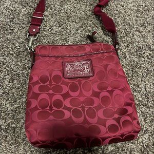 Vintage Coach Poppy Crossbody Festival Bag Raspberry Pink